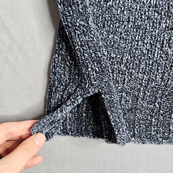 Orvis Sweater Womens XL Blue Chenille V-Neck Ribbed Hem Comfort Soft Outdoor - Picture 4 of 10